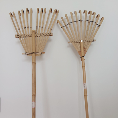 Lekki bambusowy grabie do trawy ogrodowej Szybki montaż Grabie do liści 32 cm