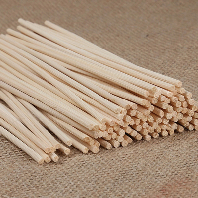 Sprzedaż hurtowa naturalny dyfuzor z trzciny Rattan Stick do zapachu olej zapachowy z kolorem dostosowanym do potrzeb